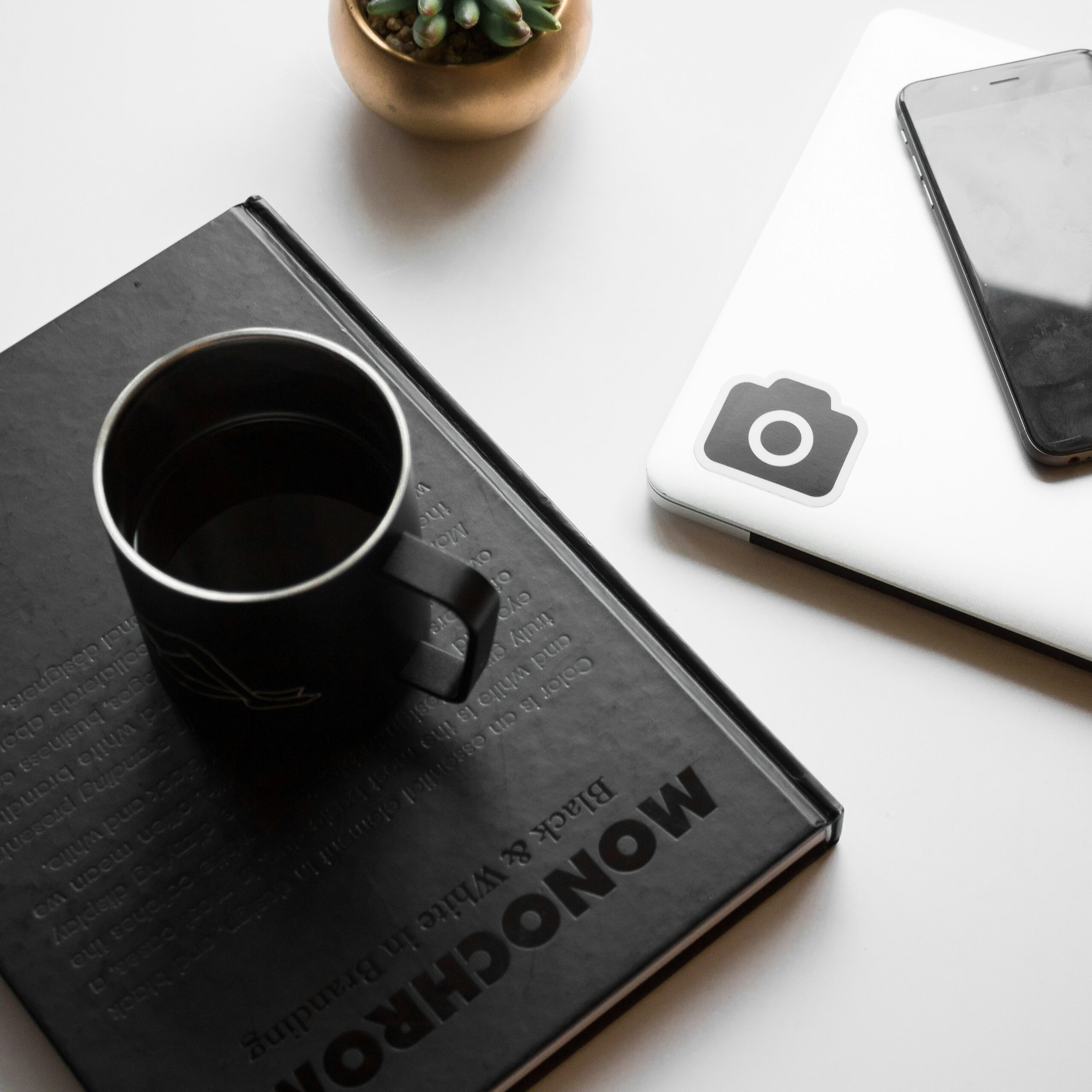 Hello World Featured Image